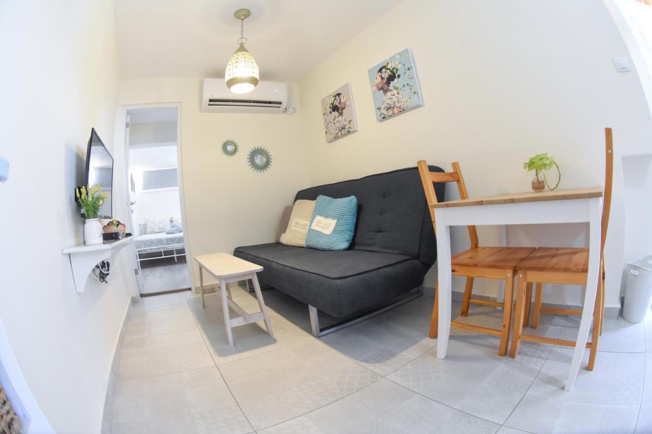 Sunshine Suite Boutique Only 5 Min Walk To The Beach - By Seaelo Eilat Exterior photo