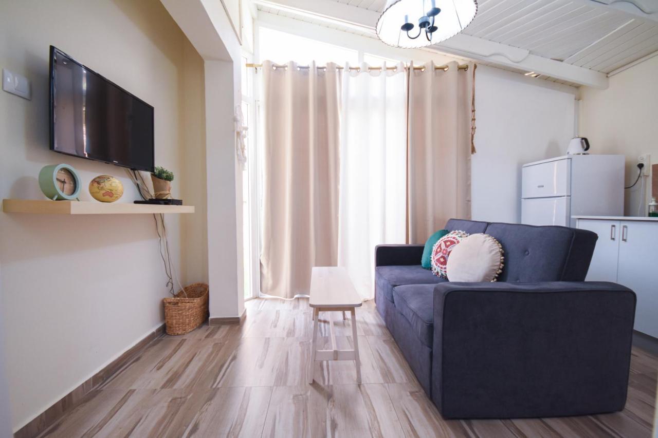 Sunshine Suite Boutique Only 5 Min Walk To The Beach - By Seaelo Eilat Exterior photo